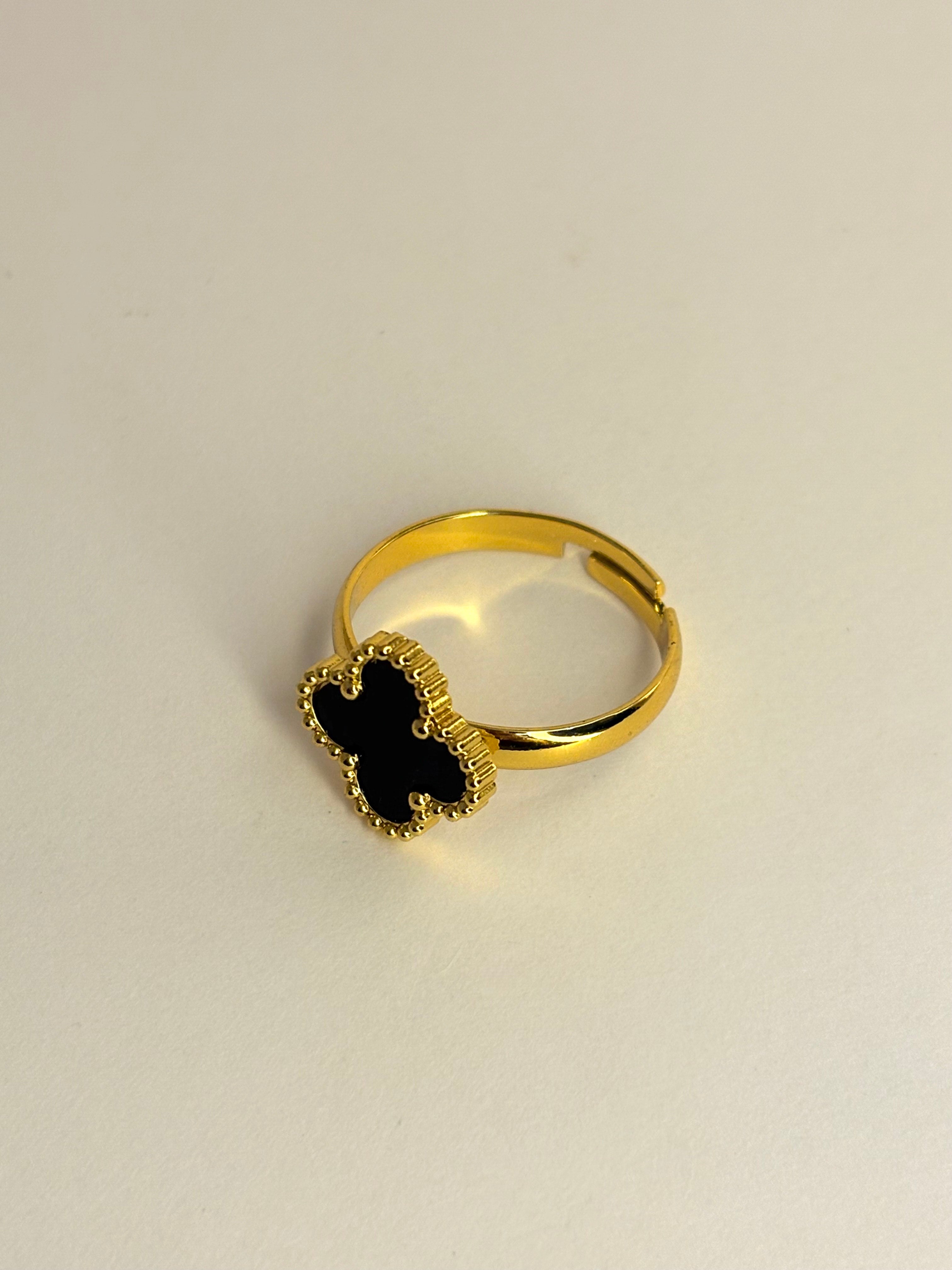 Black Anti Tarnish Vancleef Ring